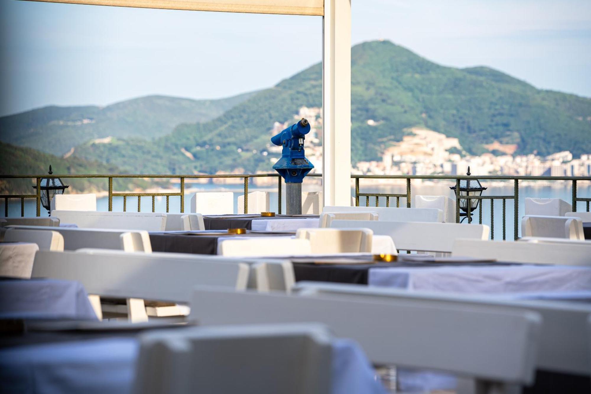 Hotel Adrovic Sveti Stefan Eksteriør billede