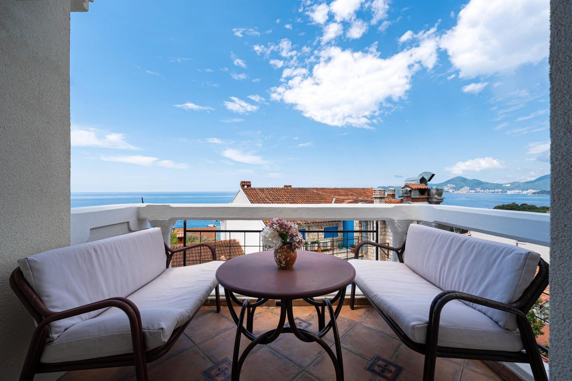 Hotel Adrovic Sveti Stefan Eksteriør billede