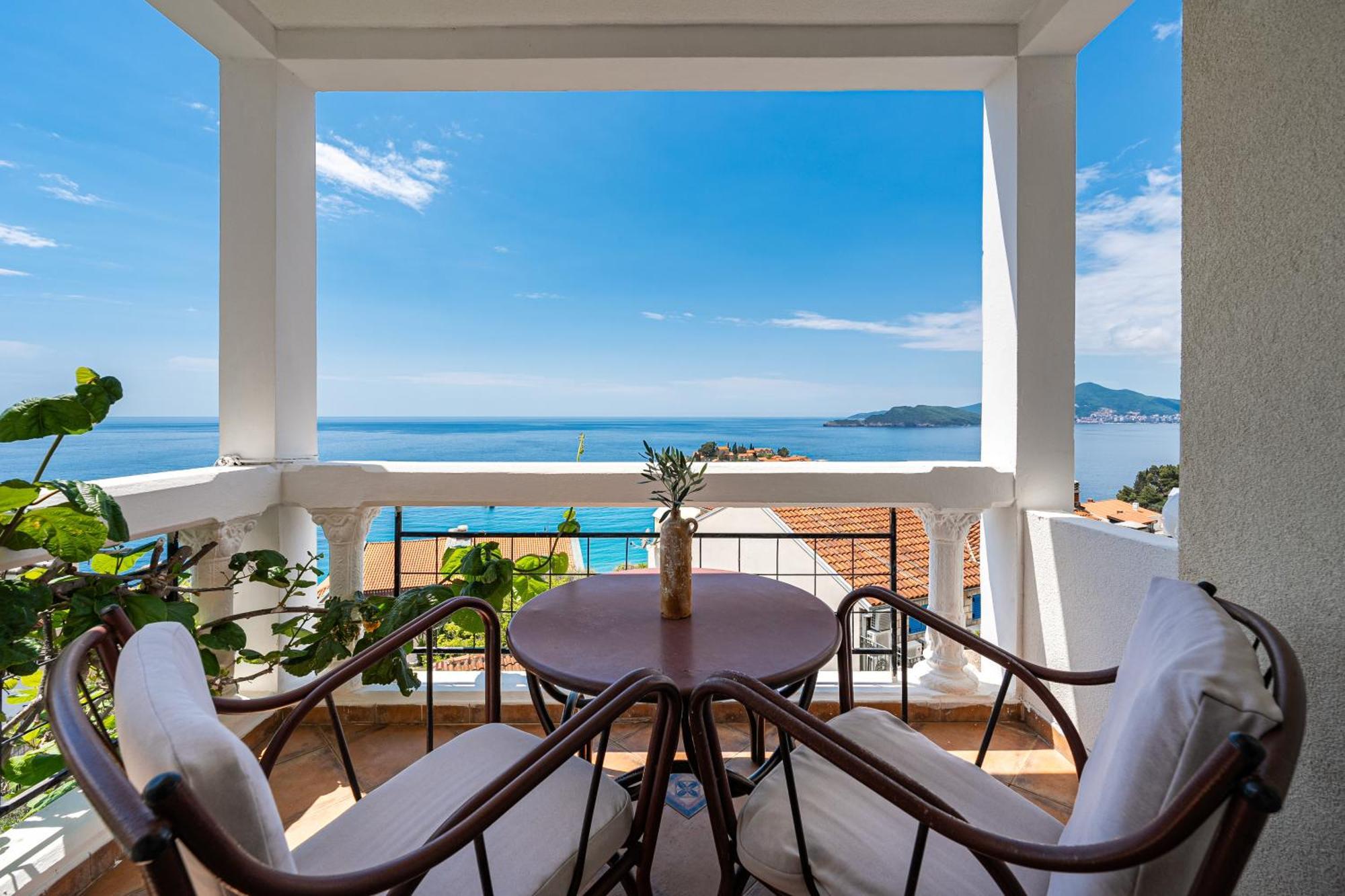 Hotel Adrovic Sveti Stefan Eksteriør billede