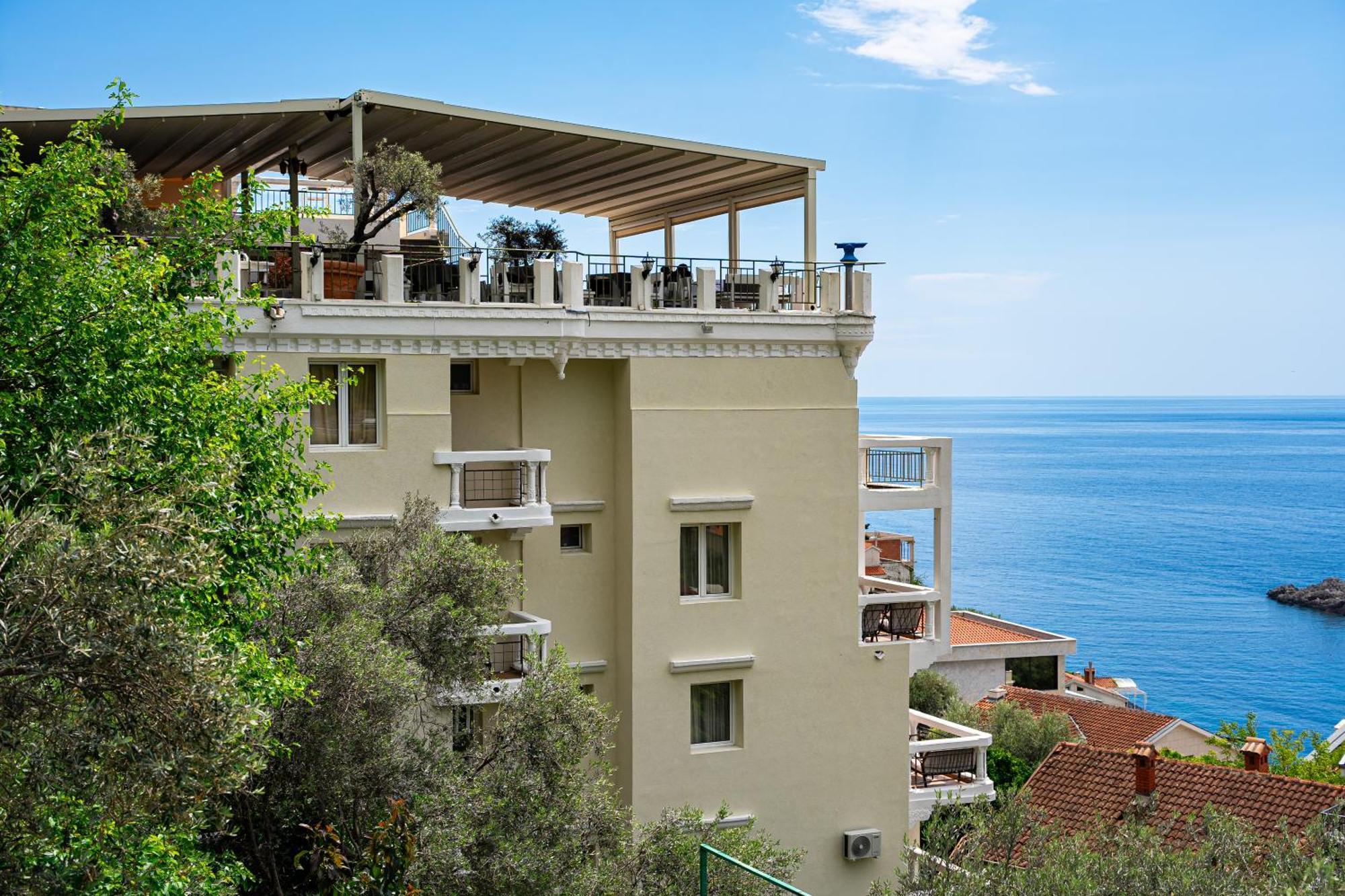 Hotel Adrovic Sveti Stefan Eksteriør billede