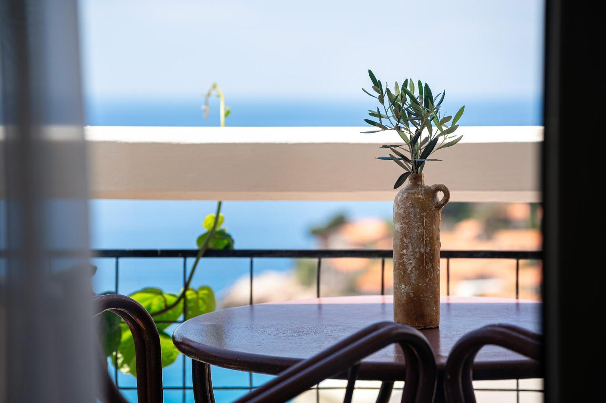 Hotel Adrovic Sveti Stefan Eksteriør billede