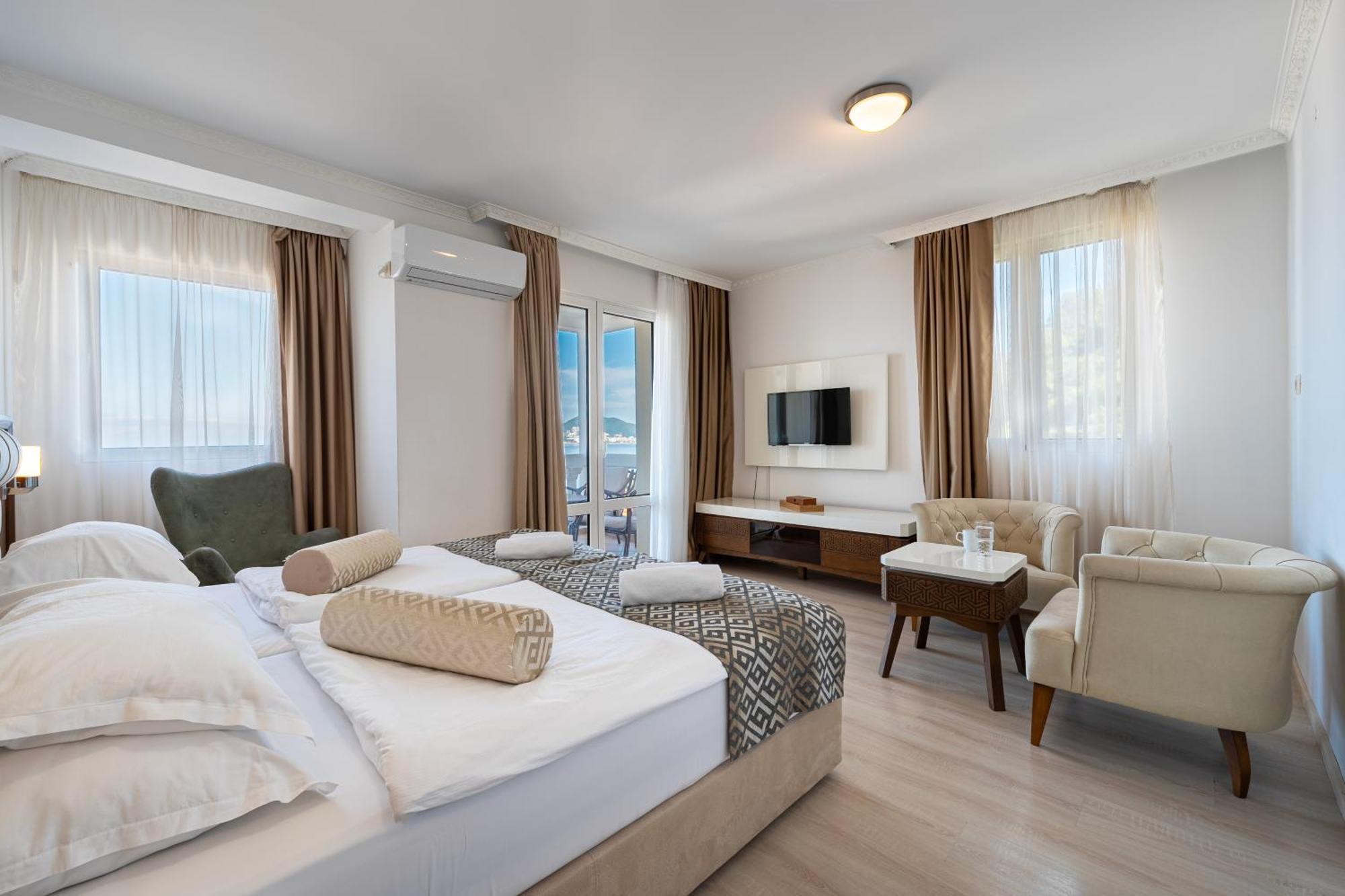 Hotel Adrovic Sveti Stefan Eksteriør billede