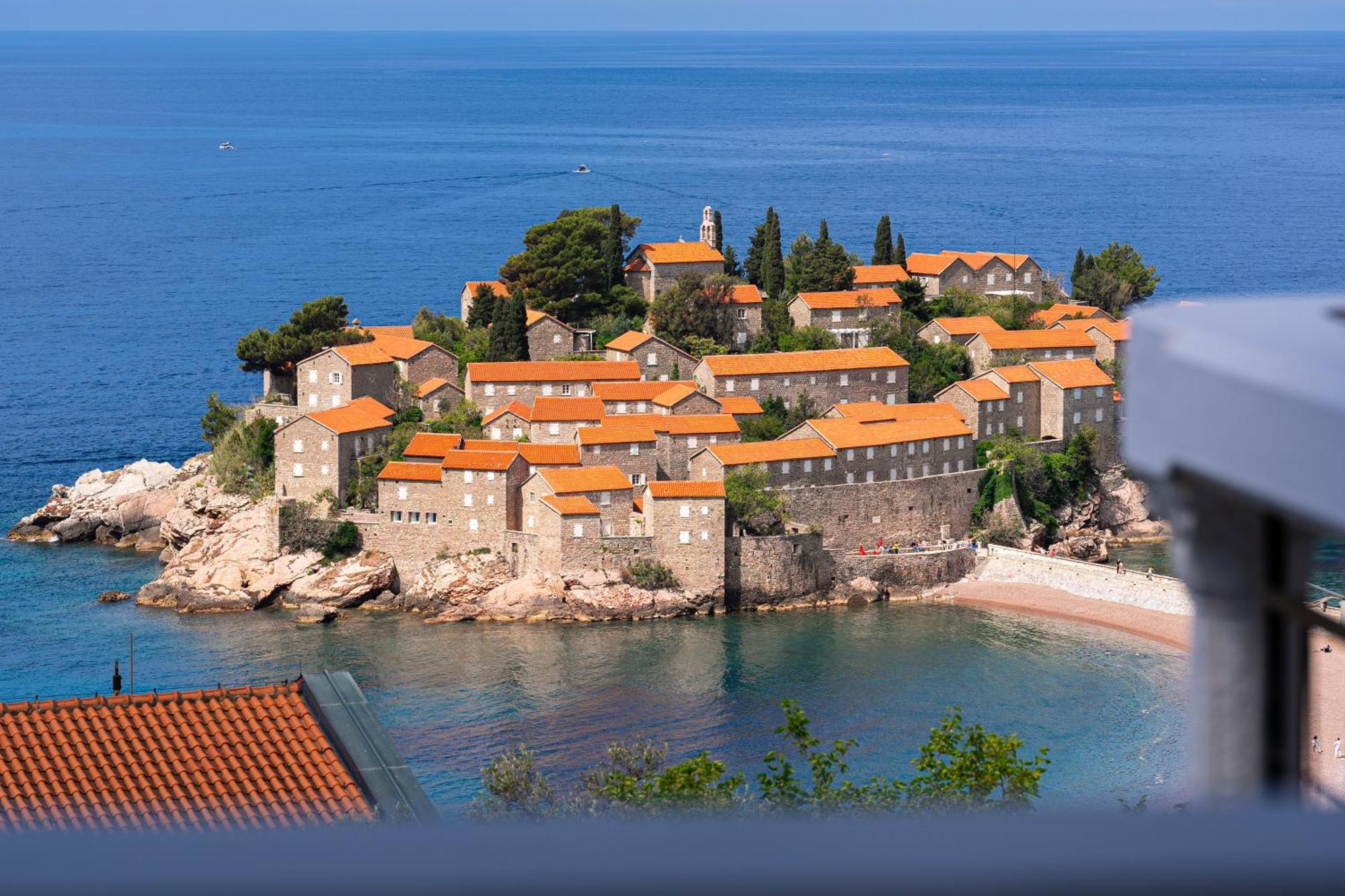 Hotel Adrovic Sveti Stefan Eksteriør billede
