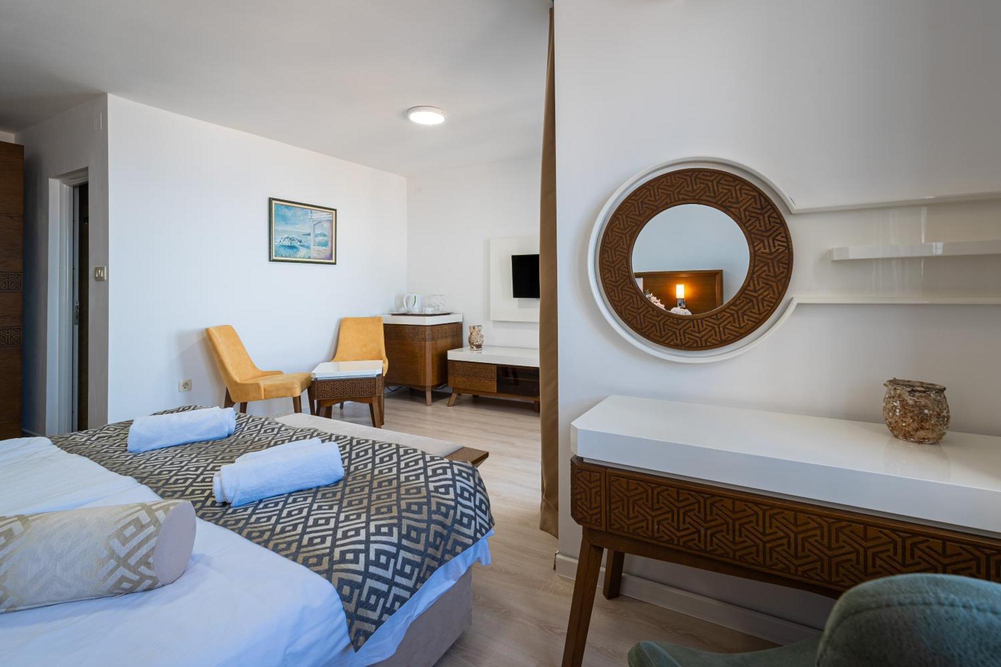 Hotel Adrovic Sveti Stefan Eksteriør billede